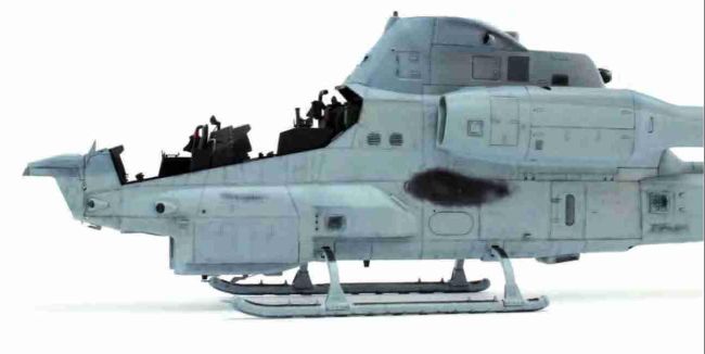 1/35 Scale AH-1Z Viper Helicopter Rotor Blade Fold Set - Legend Productions LF1367
