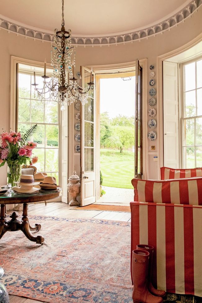 AT HOME WITH THREE GENER ATIONS OF HER FAMOUS FAMILY SOPHIE CONRAN ...
