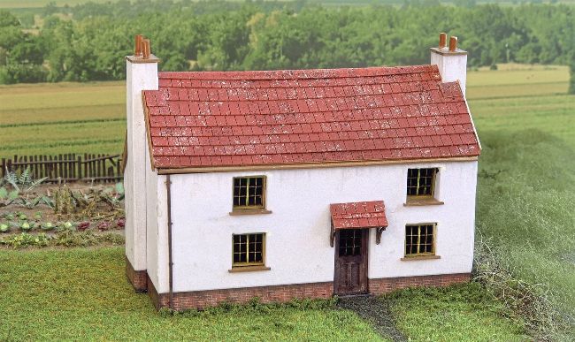 HOW TO BUILD A RURAL COTTAGE | Model Rail Mar-23