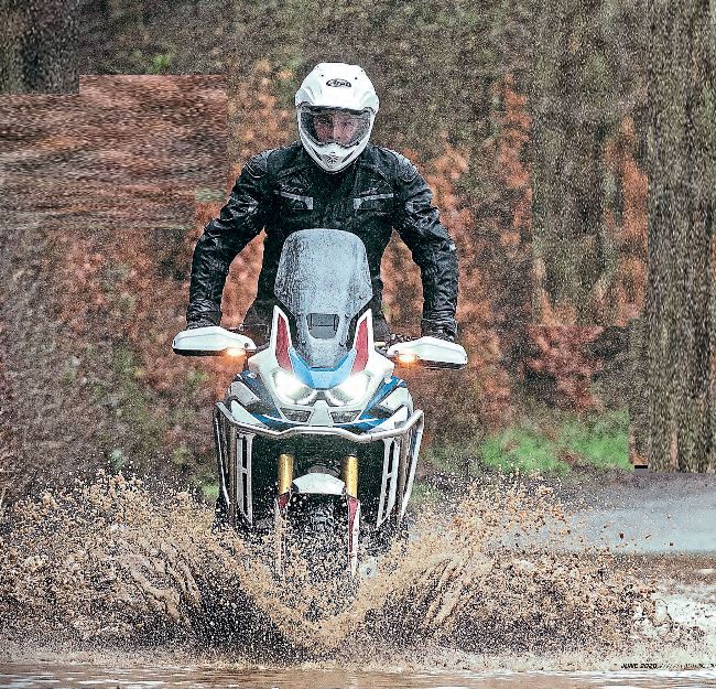 DOWN SOUTH AND DIRTY 2020 HONDA CRF1100L AFRICA TWN | Fast Bikes