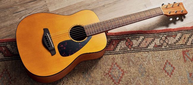 Yamaha JR1 | Guitar World April 2026