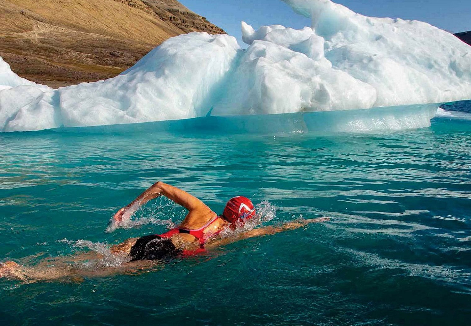 Ice Water. Бритый лед. Swimming in Cold Water. Swim Winter Cold Water. Плавание во льдах. Ice Water. Бритый лед. Swimming in Cold Water. Swim Winter Cold Water.